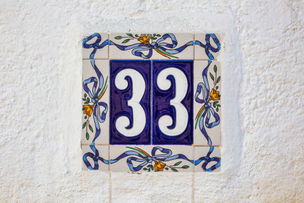 33